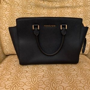 Navy Blue Michael Kors Selma Satchel Handbag
